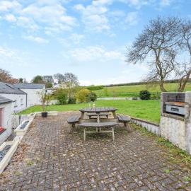 3 Bed in Freshwater East oc-w29240