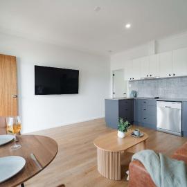 Ropa Premium Suite - Luxe Stay in Dubbo