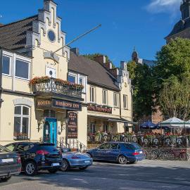 Hotel Bishops Arms Kristianstad, хотел в Кришанстад