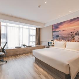 Atour Hotel (Puning High Speed Railway Station), hotel v destinaci Jieyang