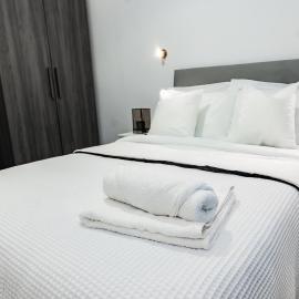 Spacious & Cosy Holiday Home in Manchester, hotel din Manchester