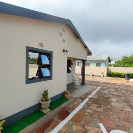 Oloks Guest Inn