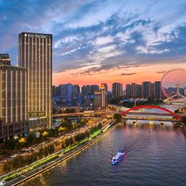 Pan Pacific Tianjin، فندق في تيانجين