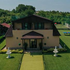 Erida Guest House - къща за гости до Русе, hotel sa Trastenik