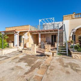 Casa Brigante by BarbarHouse, ξενοδοχείο σε Torre Pali