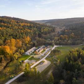 Ośrodek Szkoleniowo-Wypoczynkowy Radocyna, hotel u gradu Czarne