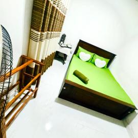 D2 Holiday Inn