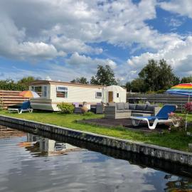 Houseboatvinkeveen Lelie