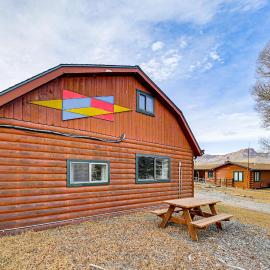 Outdoor Rec Hub! 8 Mi to Buffalo Bill Reservoir, hotel em Cody