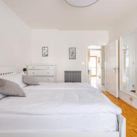 E-Motion Alpe Adria Apartment, Garage and EV Charging