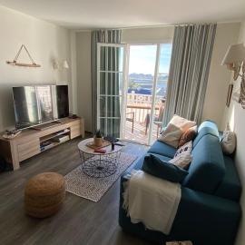 Ty-Caïrn - bel appartement, une chambre 2 à 4 personnes avec vue piscine et port crouesty，阿爾宗的飯店