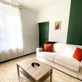 City Nest Cosy et Spacieux, hotel en Le Péage-de-Roussillon
