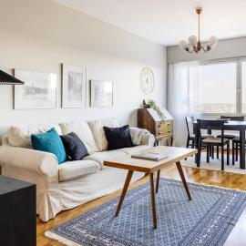 Borg Isolinna, Spacious 2-Room Apt For 4, Free Parking、ポリのホテル