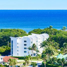 Modern 2BR Suite 2 King Beds Pool Steps to Beach