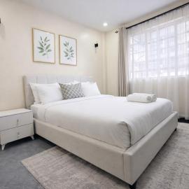 Naka Balcony Apartment with Amazing Lake View, GYM