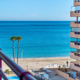 Topacio II - Beachfront, Sea View, Pool, Paid Parking
