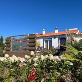 Holiday Home Haus Bamboo in Odeceixe mit ruhiger Terrasse by Interhome