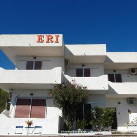 Eri Studios, ξενοδοχείο στην Αγία Μαρίνα Αίγινας
