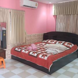 Buriram Home stay 6, hotell i Buriram