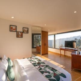 Moustache Select Nainital- Onsite Parking, hotelli Nainitalissa