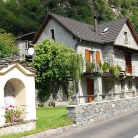 Casa Fontanella, hotel Brionéban