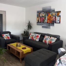 Appartement Spacieux avec Balcon: Carpentras şehrinde bir otel