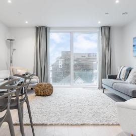 Endless Summer - Spacious Living Space on Poole Quay