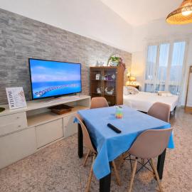 ALBA DI MARE Appartamento con parcheggio e vista mare, hotel a Andrano