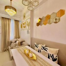 Golden Maison de Luxe