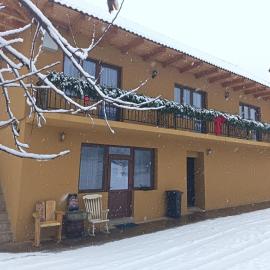 Mountain Breeze, hotel em Borlova