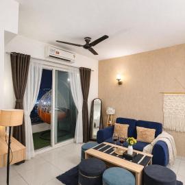 Warm Embrace, hotel in Noida