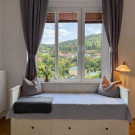 Panoráma apartmán Centrum, хотел в Банска Щявница