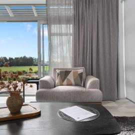 White Rock Retreat-Whare Iti