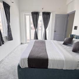 Lavish -2BHK Service Apartment