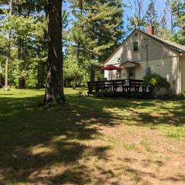 Yellow Barn House, ξενοδοχείο σε Danbury
