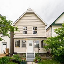 Spacious 3BR Retreat - 3 Min to Downtown, hotel a Winnipeg