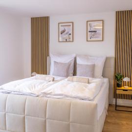 Modernes 100 qm Apartment mit 2 Schlafzimmern, hotel en Siegen