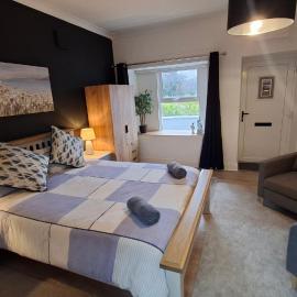 The Serendipity Suite at Rashedoge, hotell i Letterkenny