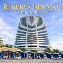 Apartamento salida directa a la playa, zona playa privada, Piscinas y jacuzzis wifi
