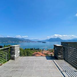 Refugio Azul Baveno, pool and private parking
