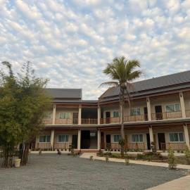 Leego Hotel