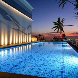 Executive Suite, City Skyline near Solaire & MRT