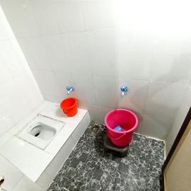 Jay malhar bhaktniwas & lodging, hotel din Jejūri