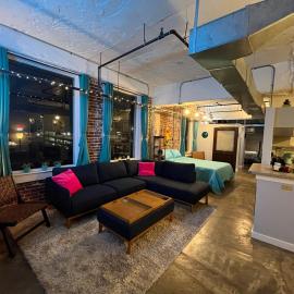 Urban Forge Loft downtown near Beale