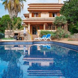 Villa Ficus