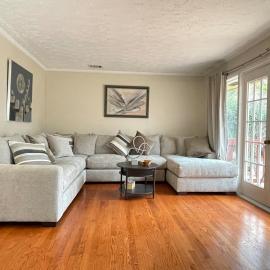 Decatur Garden Retreat with lots of outdoor space, hotel en Decatur