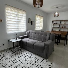 APARTAMENTO 3 QUARTOS COM PISCINA e GARAGEM - CRISTO REI, מלון בטרזינה