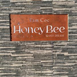 Honeybee Villa, hotel em Văn Lâm