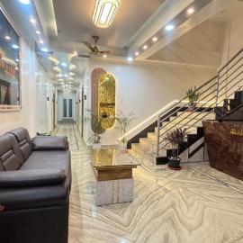 Lālbāgh에 위치한 호텔 Alishba Hotel And Restaurant