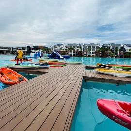 The lagoon retreat